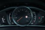 Volvo V40 D4 Inscription 2016 года (UK)